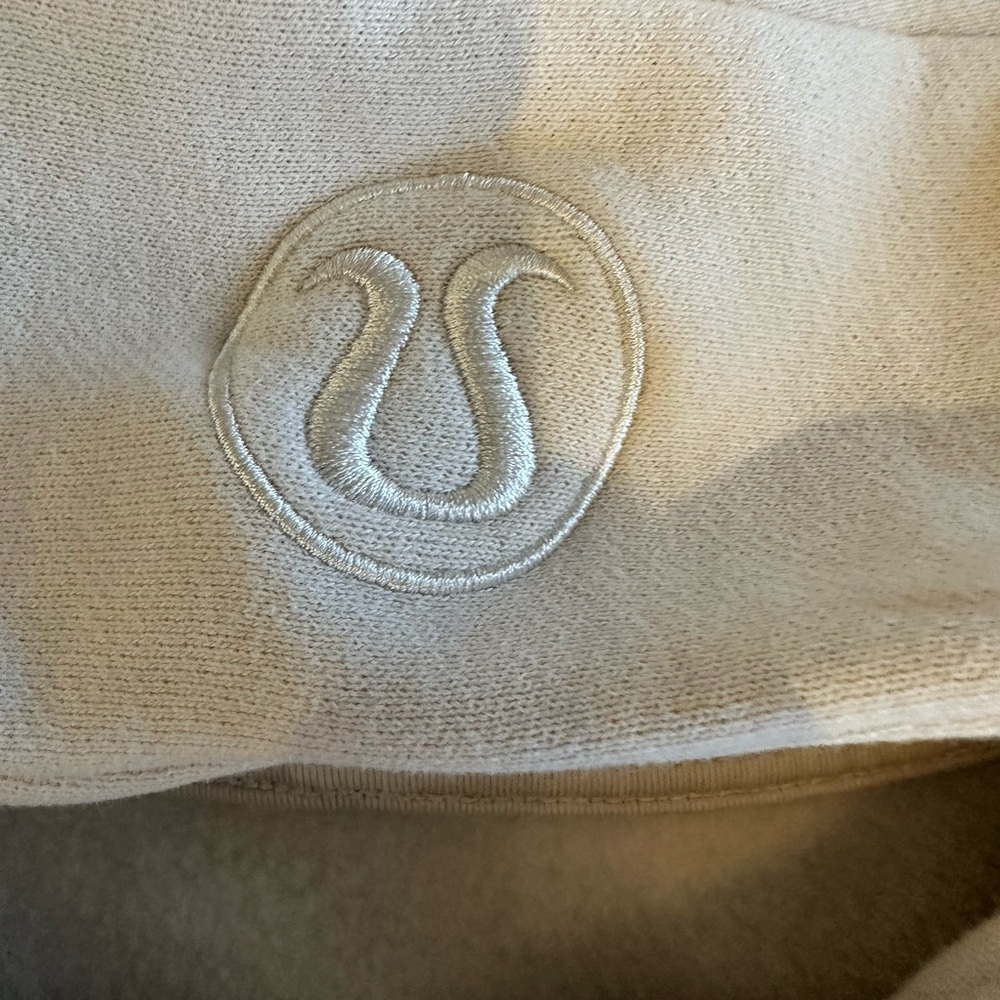 lululemon  Scuba Hoodie Bone Color Size M/L like new condition - Picture 9 of 10